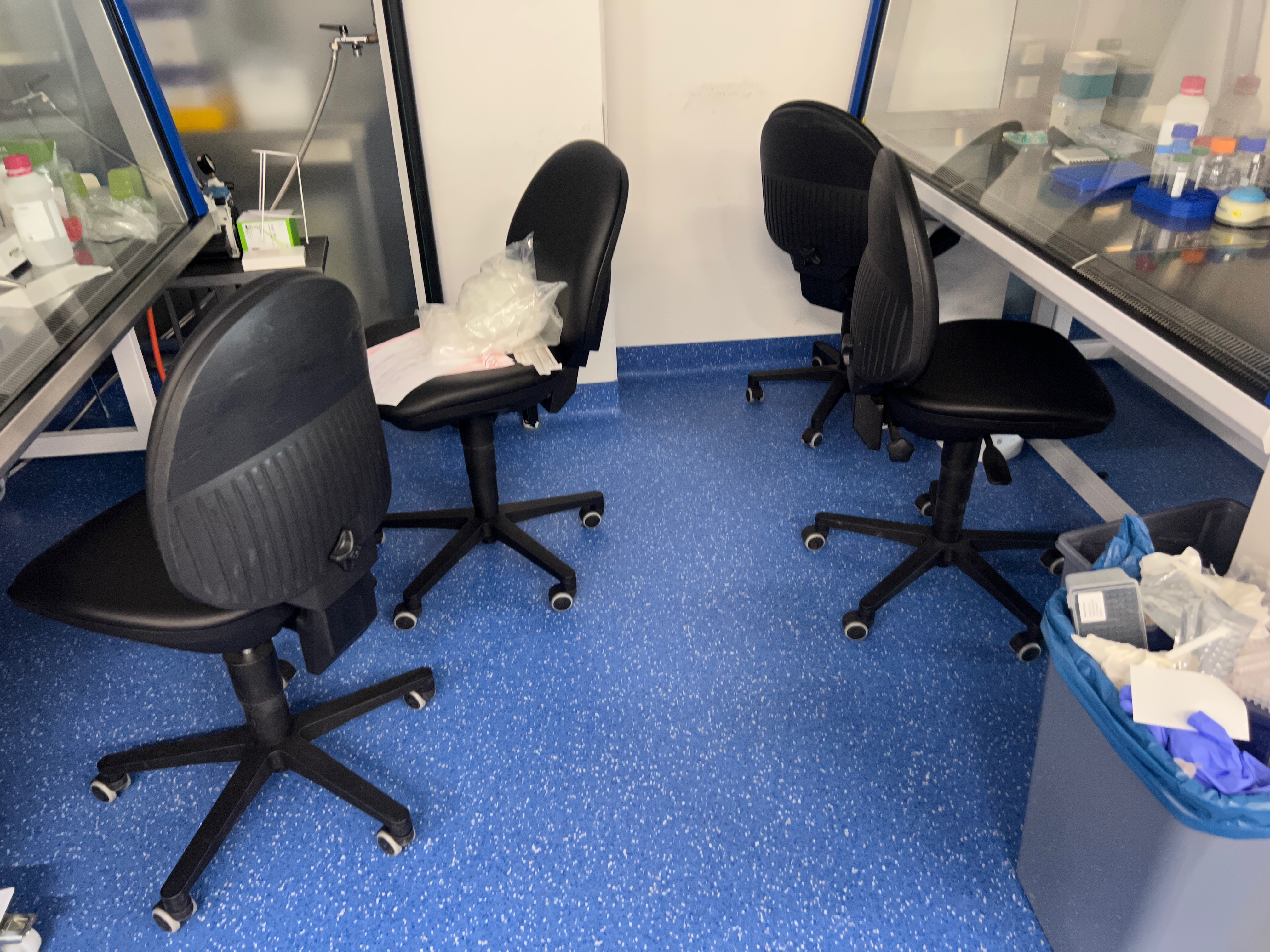 Bürodrehstühle, Position 1 Stück