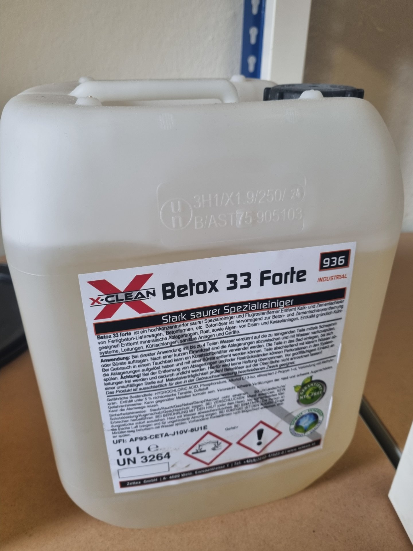 XClean Stark sauer Spezialreiniger 10L