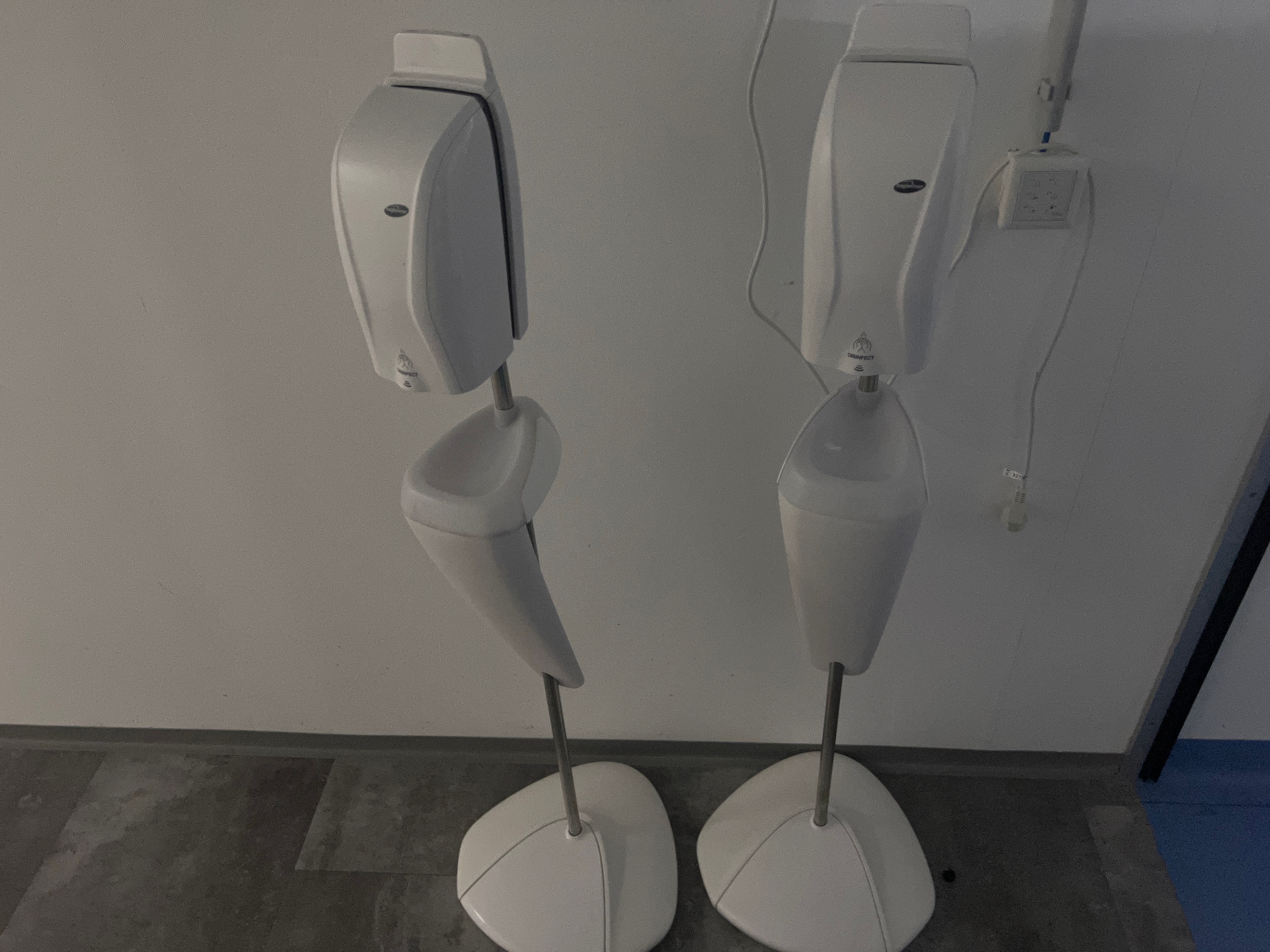 Hygieneständer hagleitner, Position 2 Stück