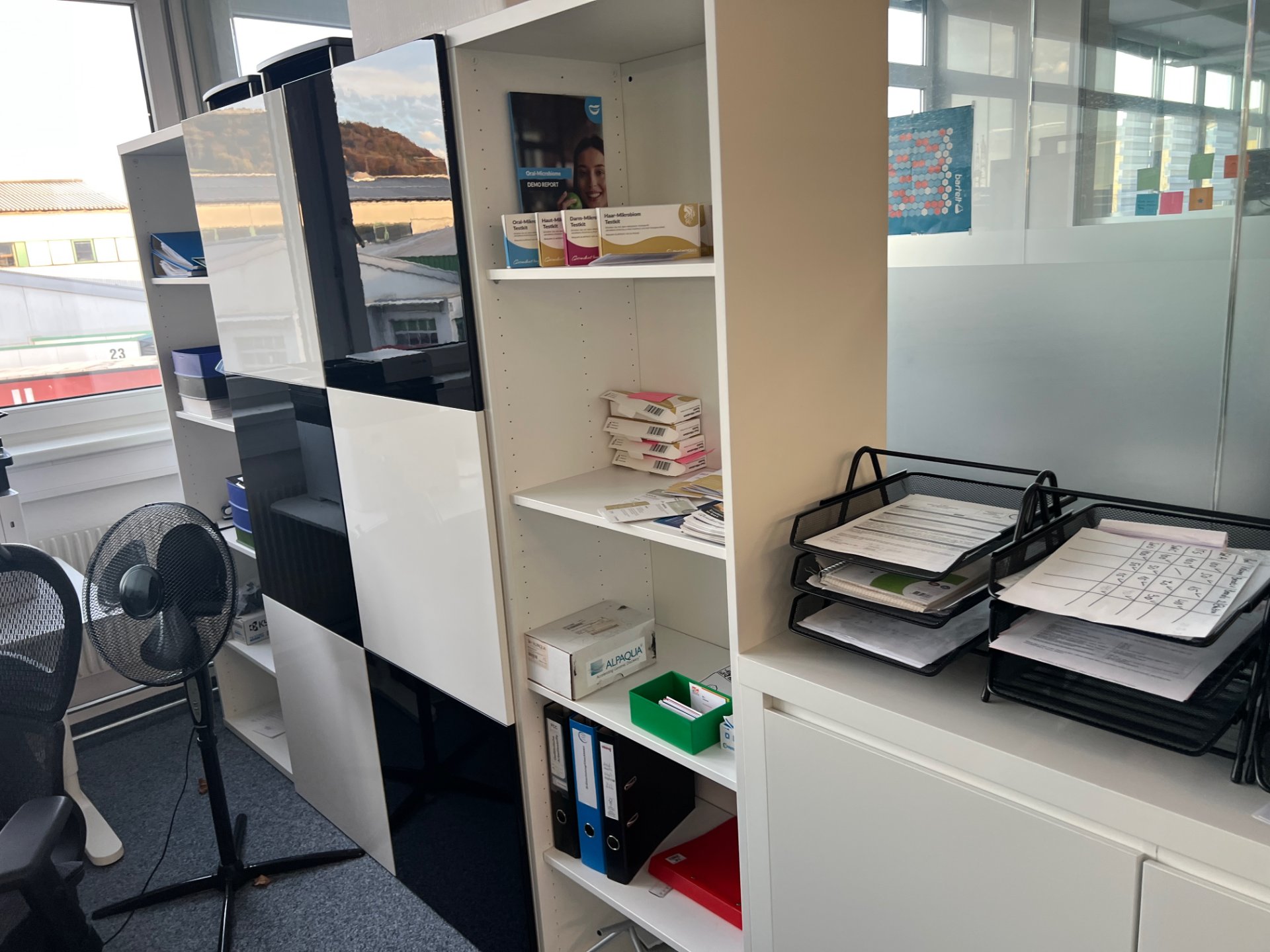 Ordnerschrank und Regal, 5 OH