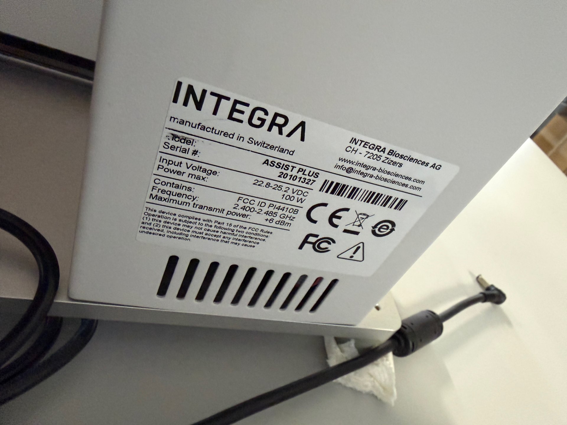Pipettierroboter Intega Assist Plus – Bild 2