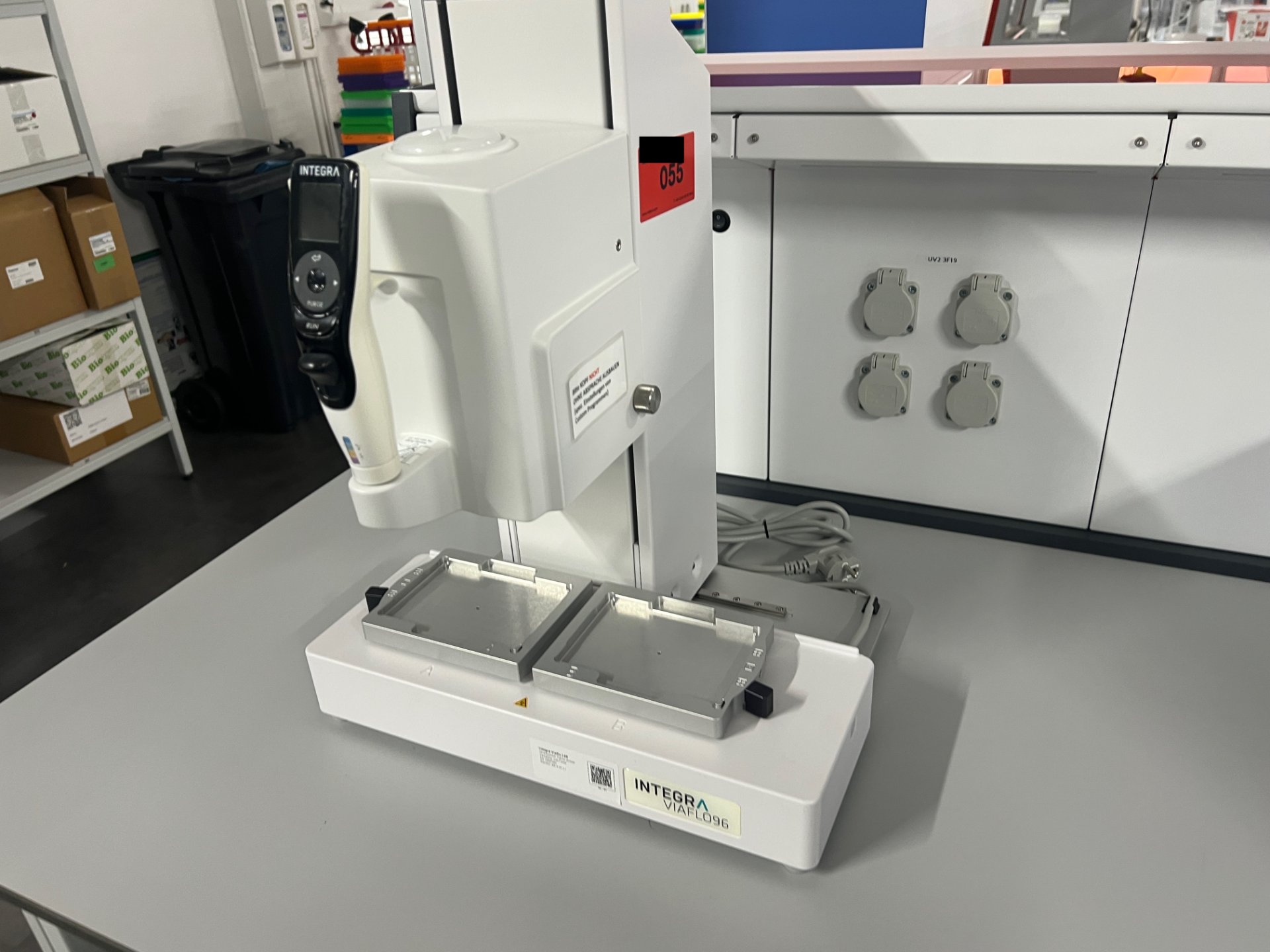Mehrkanal- Pipettierrsystem Integra Viaflo 96