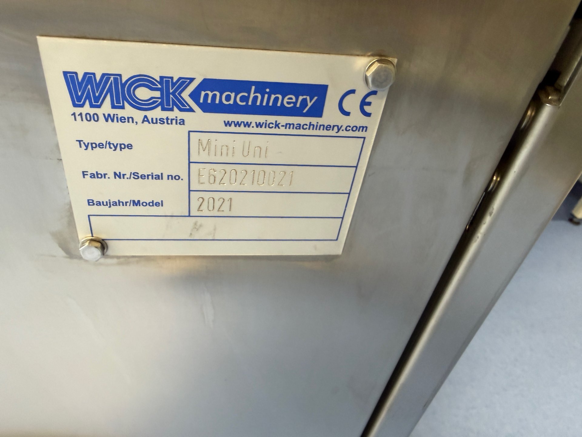 Füll- und Verschließmaschine Wick Mini Uni – Bild 3