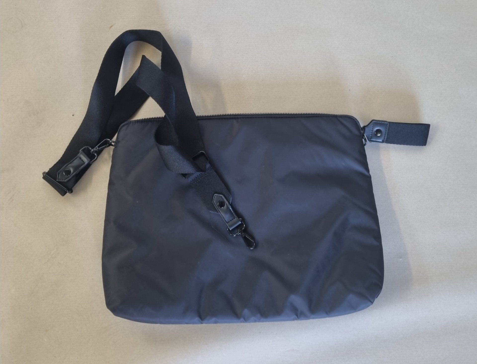 H&M Tasche schwarz